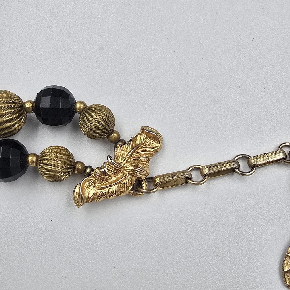 Vintage Black and Gold tone Bead Necklace Double Strand Faceted Classic Dressy - Picture 8 of 9